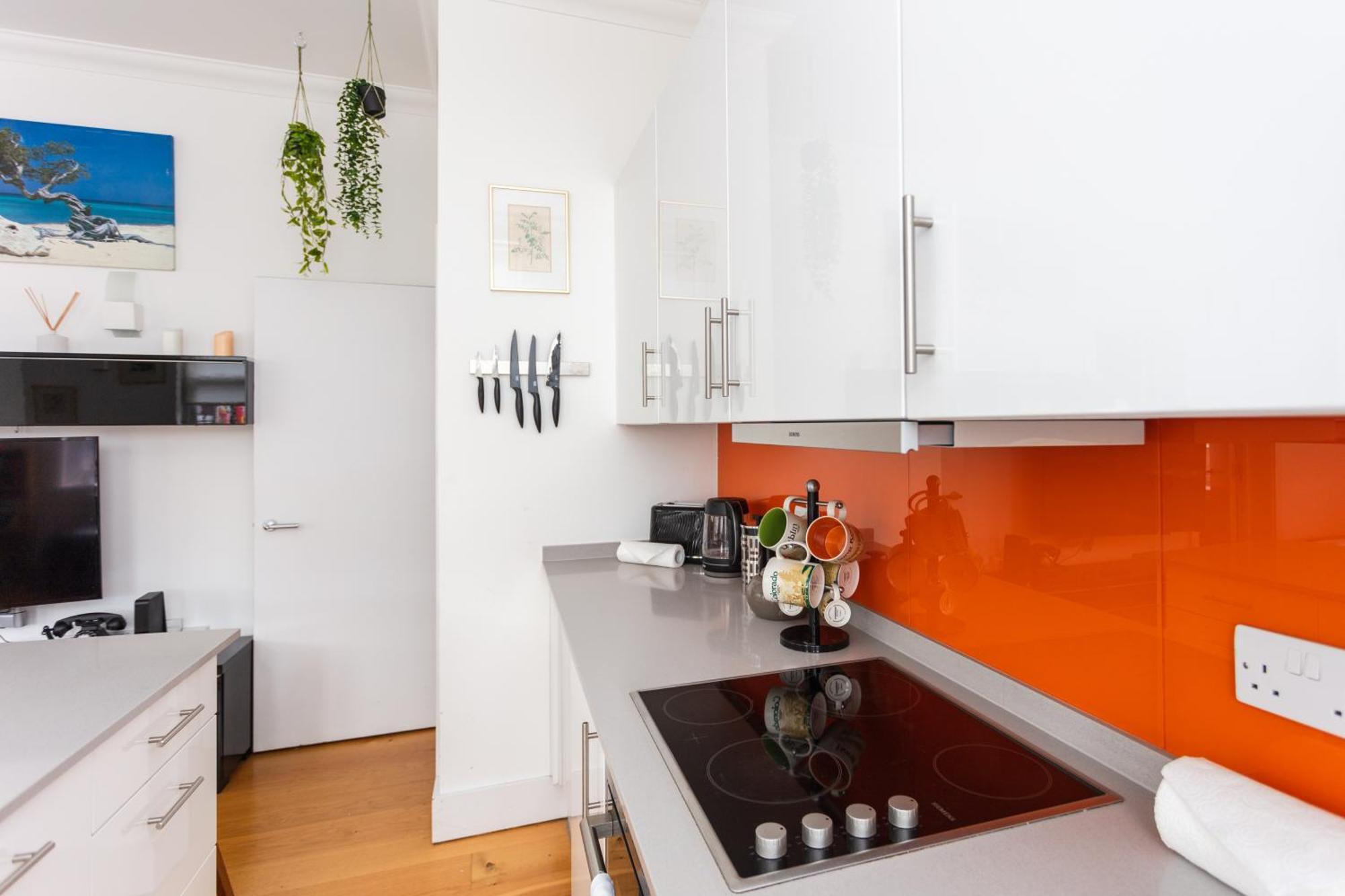 Homely 1 Bedroom Apartment In The Heart Of Vibrant Camden ลอนดอน ภายนอก รูปภาพ