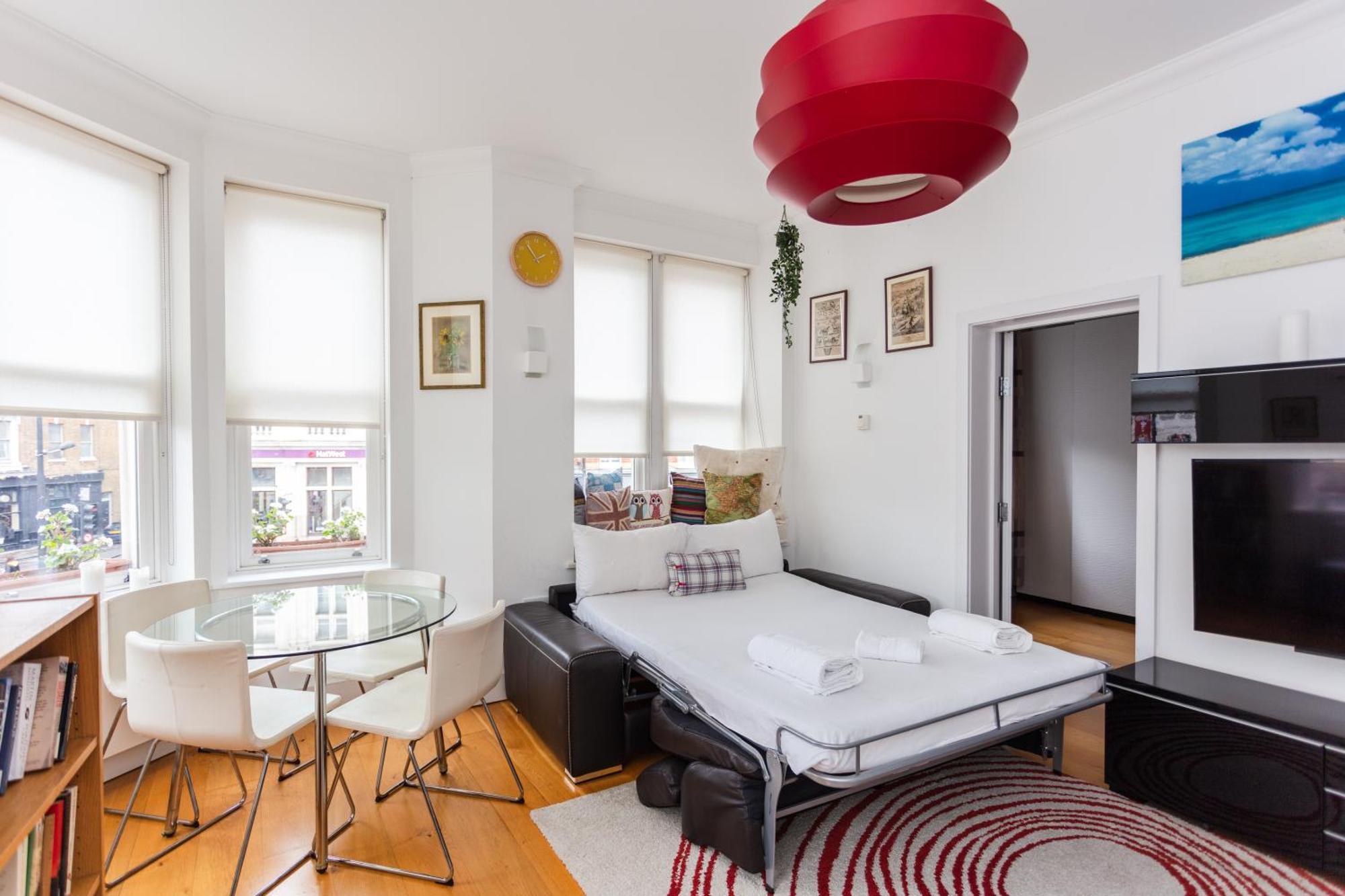 Homely 1 Bedroom Apartment In The Heart Of Vibrant Camden ลอนดอน ภายนอก รูปภาพ