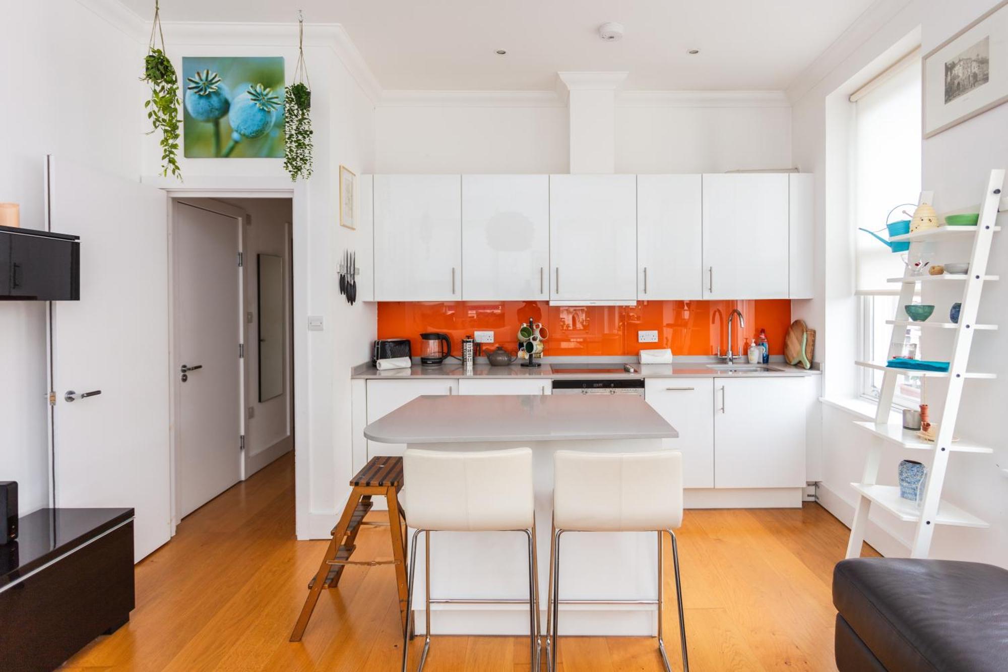 Homely 1 Bedroom Apartment In The Heart Of Vibrant Camden ลอนดอน ภายนอก รูปภาพ